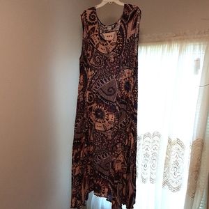 ROMANS, 3X sleeveless dress. Longer on sides.
